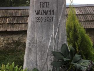 Findlinge und Spaltfelsen