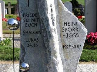 Findlinge und Spaltfelsen