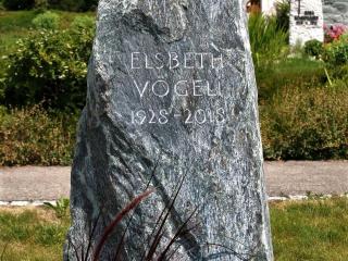 Findlinge und Spaltfelsen